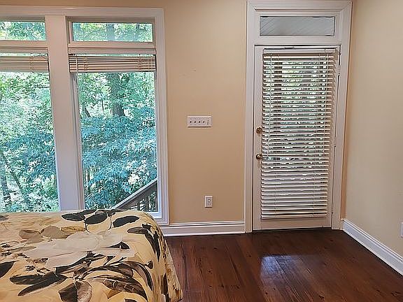5th image of 857 Hatchet Creek Ln
