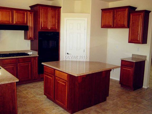 4th image of 10761 Pinto Mountain Ct