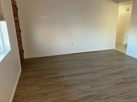 2nd image of 118 N Palo Verde St