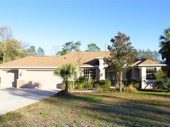 8476 Madrid Rd, Weeki Wachee, FL 34613