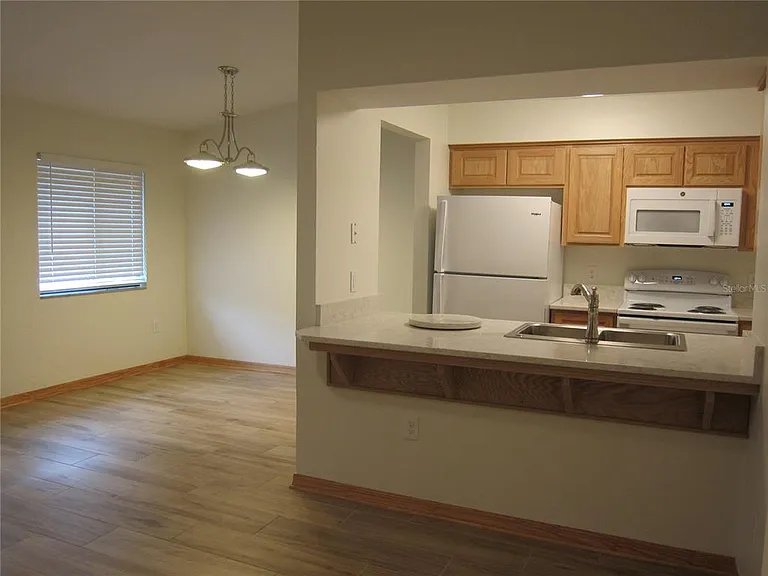 7023 SW 21st Ln — Photo 13