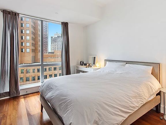 5th image of 150 Myrtle Ave #1606