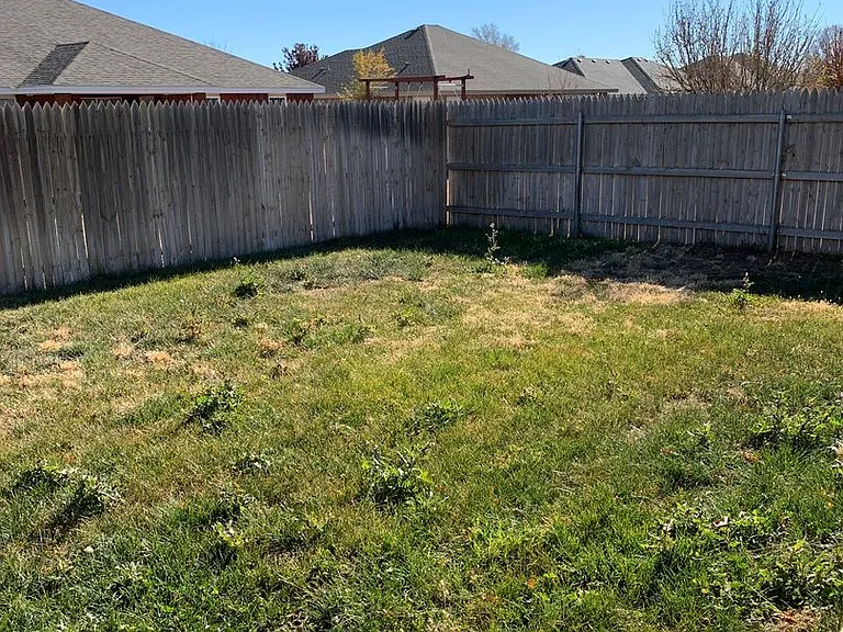 2225 Jadyn Ln — Photo 28