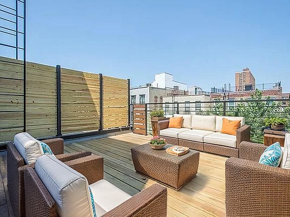 2nd image of 33 Lexington Ave #4