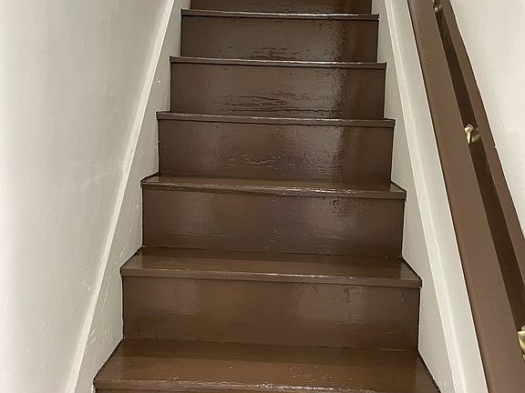 3rd image of 504 Ruddle Ave #10949333
