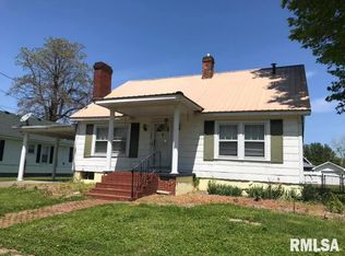 317 E 2nd St, Brookport, IL 62910