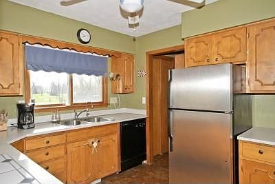 2nd image of 301 3rd Ave S