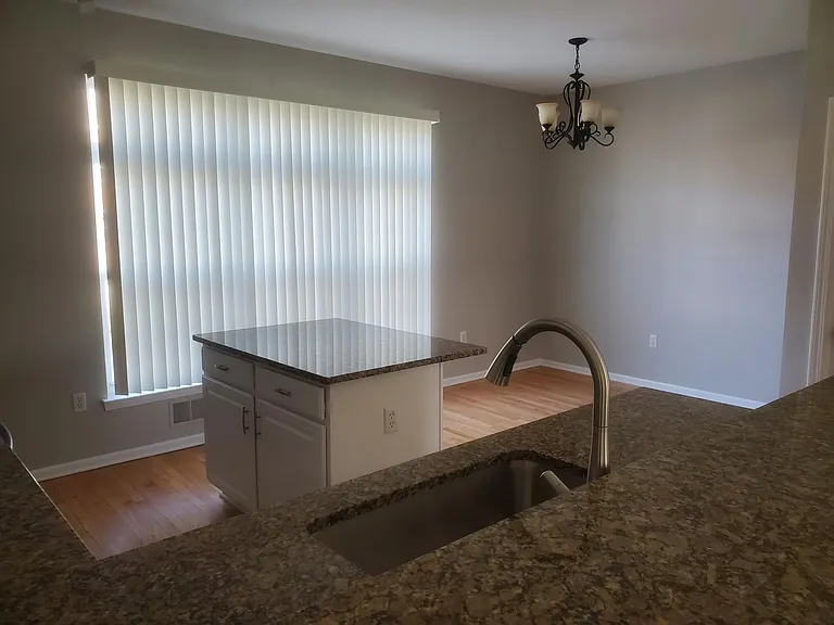 645 Cherry Orchard Rd — Photo 6