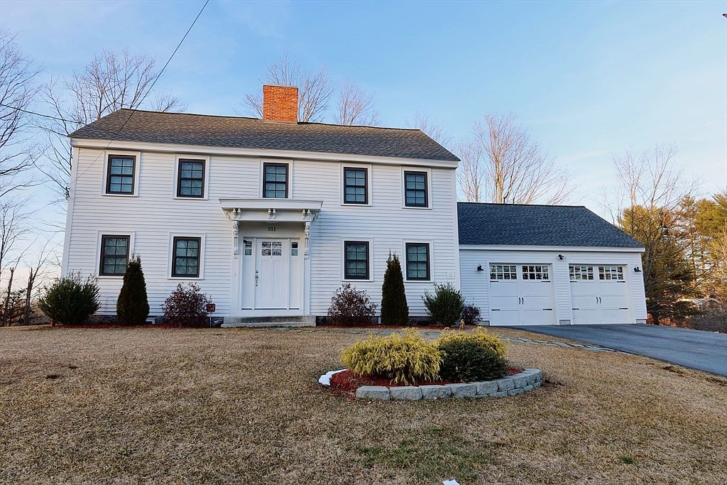 311 Pelham St, Methuen, MA 01844 MLS 73205266 Zillow
