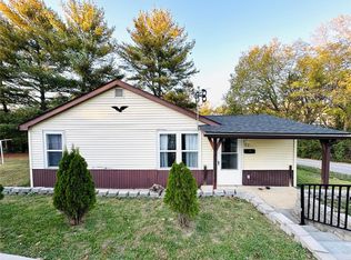 335 Bell St, Saint Clair, MO 63077