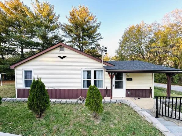 335 Bell St, Saint Clair, MO 63077