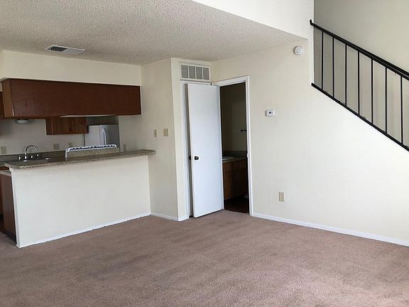 3rd image of 606 Audra Ln APT J