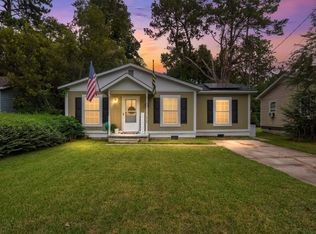 235 Challedon Dr, Summerville, SC 29485