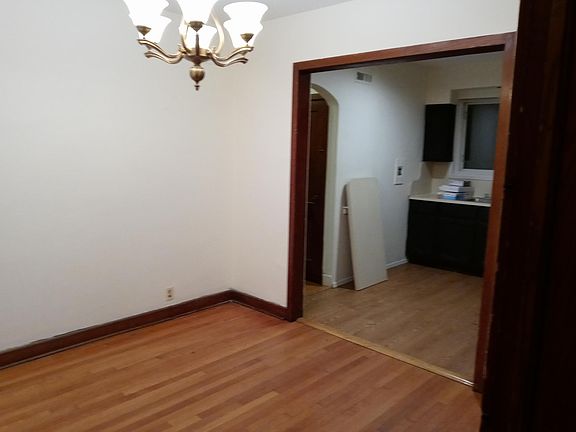 5th image of 411 Bement Ave #2BDR