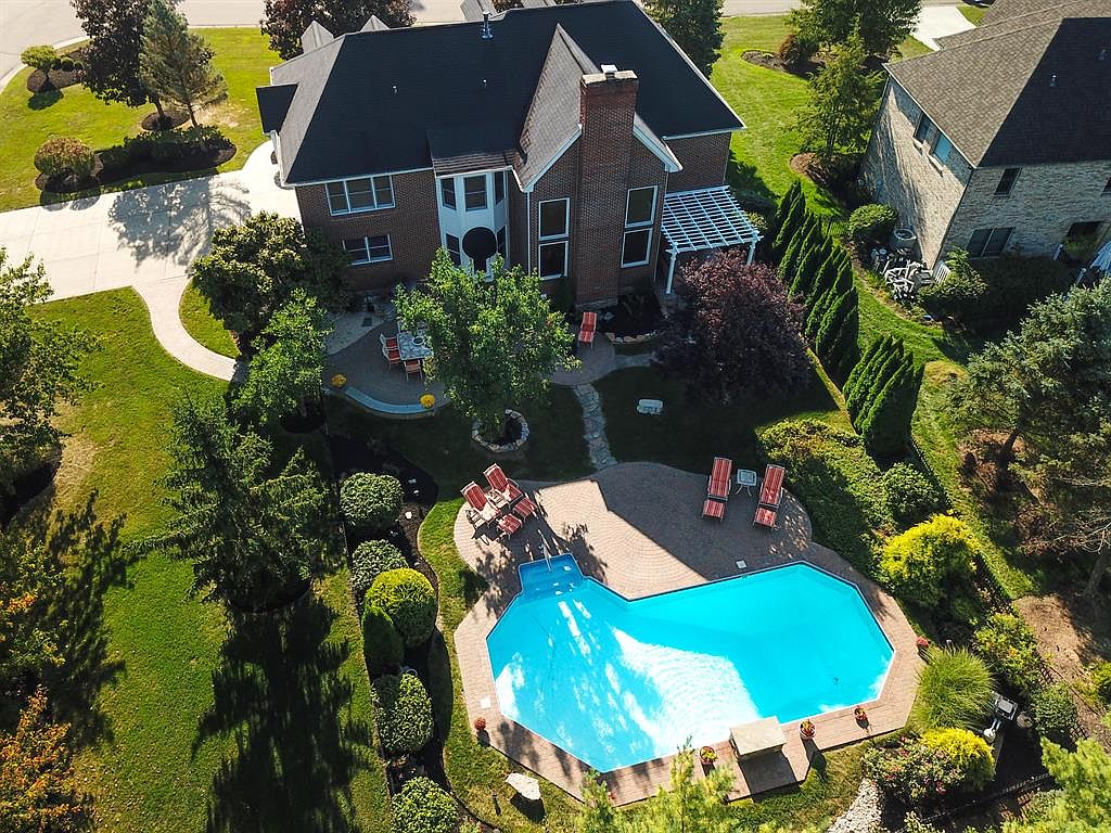 10115 Chatham Woods Dr Loveland OH 45140 Zillow 10115 Chatham Woods Dr Loveland OH 45140 Zillow