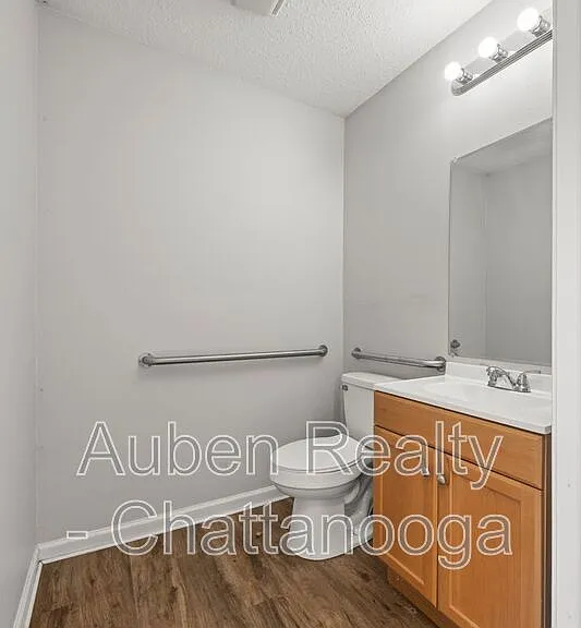 200 Eveningside Dr #4 — Photo 22