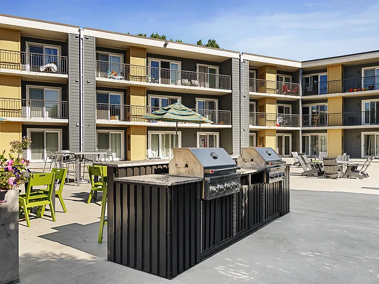 Pebblebrook Court — Photo 19