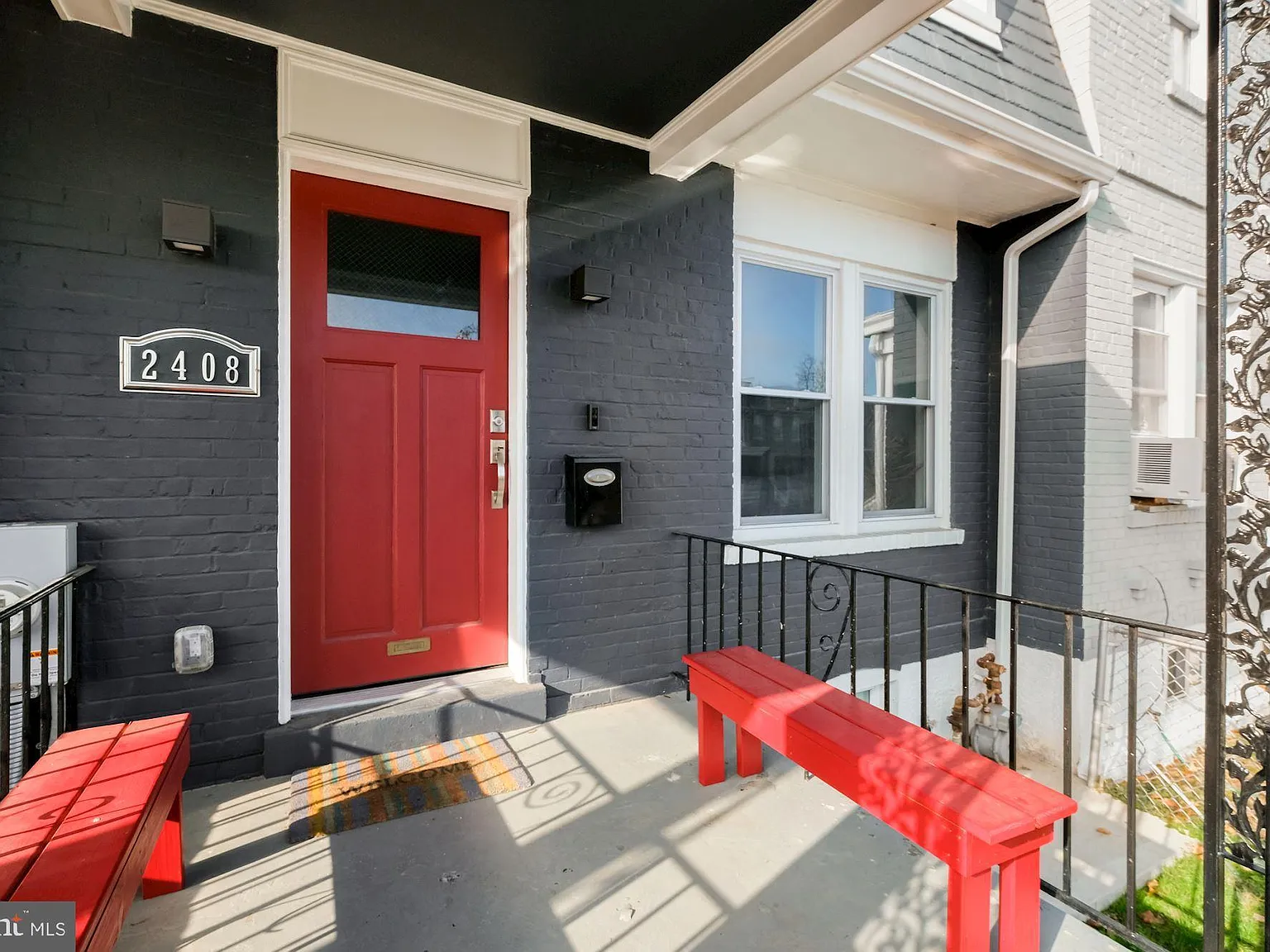 4 bed, 3.5 bath, 1639 sqft, $4,500 — Photo 4