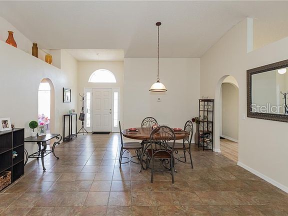 5th image of 1112 Tyrone Ct