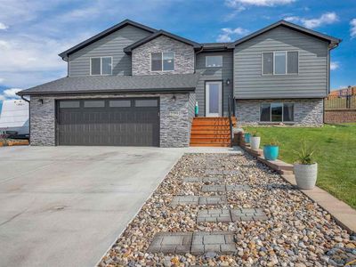 239 Jasper Ln, Rapid City, SD, 57701