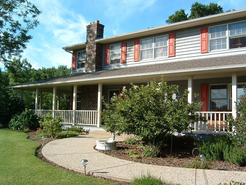 1st image of 25021 W Cedarwood Ln
