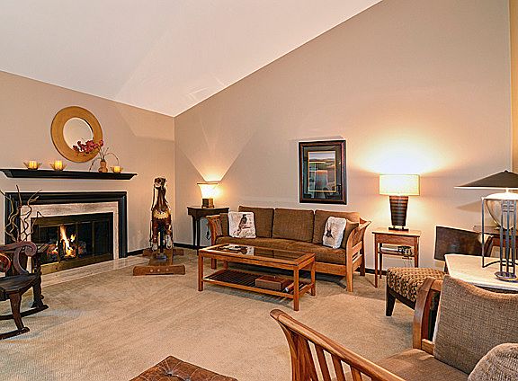 3rd image of 38 Briarwood S