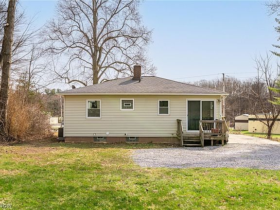 4th image of 170 S Thomas Rd