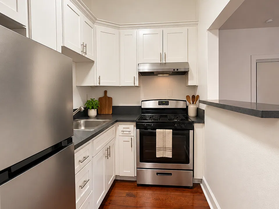 Welcome to the Ashmont: NY-Style Living in Art Deco Elegance