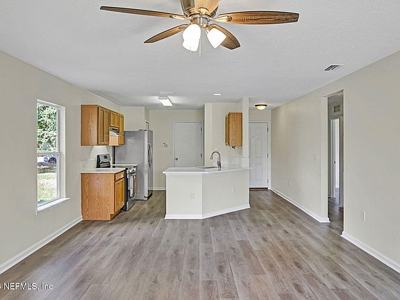 3rd image of 120 BRAYS ISLAND Lane