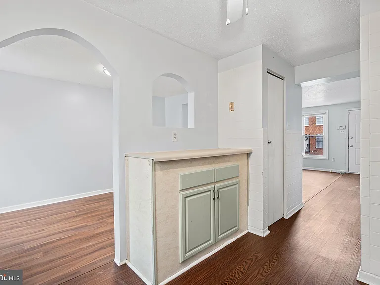 1326 N Stockton St — Photo 13