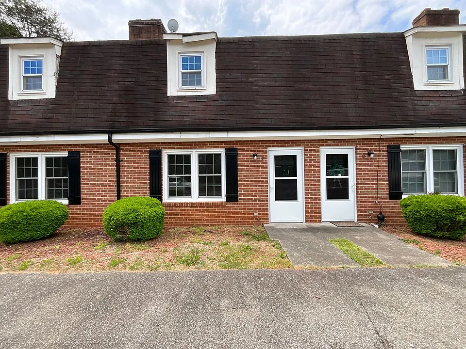 1156 Smith Road