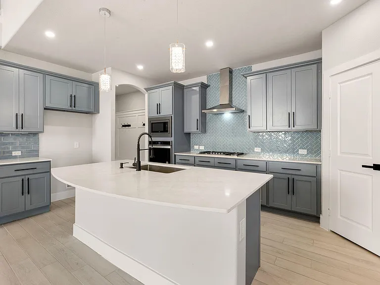 1221 Woodflower Dr — Photo 9