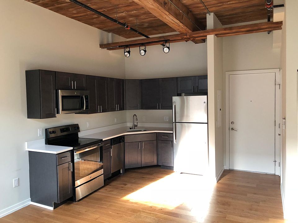 1st image of 1133 N 4th St Unit 304