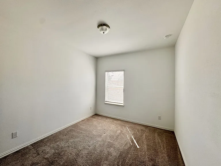 1065 Keene Ridge Dr — Photo 8