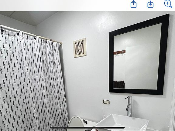 2nd image of 115 W 117th St #51