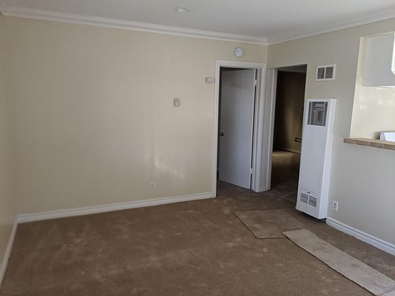 3rd image of 610 Orange Ave APT 1
