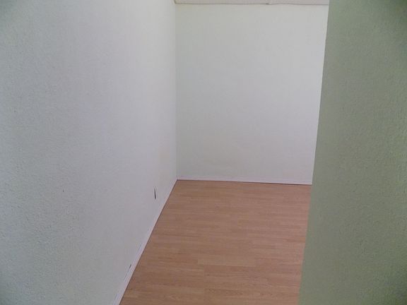 5th image of 8925 Ankerson St