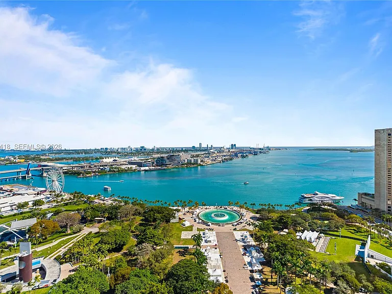 50 Biscayne Blvd #3010 — Photo 1