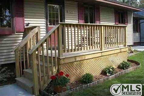 3rd image of 1924 Neidhart Ave