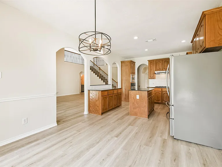 11918 Mariposa Canyon Dr — Photo 22
