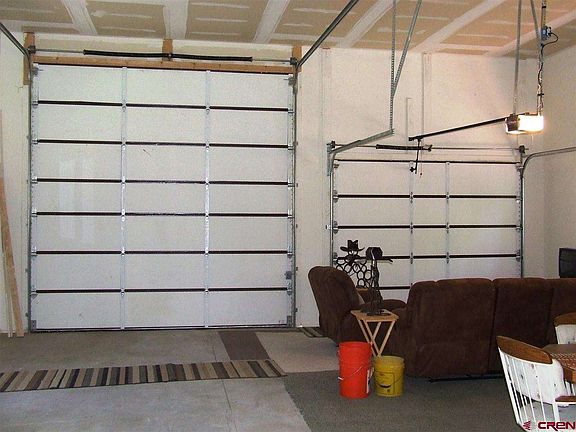 4th image of 194 Sawmill Cir