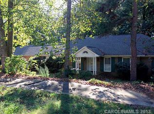800 Elizabeth Ln, Matthews, NC 28105