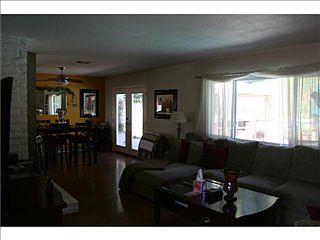 4th image of 1632 Villa Crest Dr