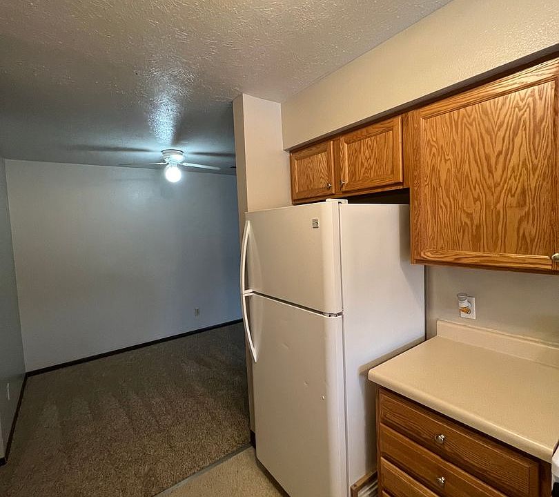 OTE7108 7108 Hillandale Rd Davenport IA Zillow