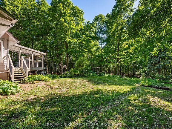 3rd image of 479 Cunningham Rd