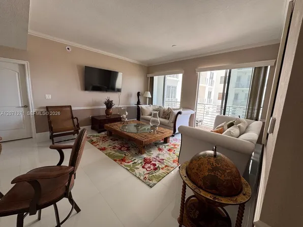 1830 Radius Dr, Hollywood, FL