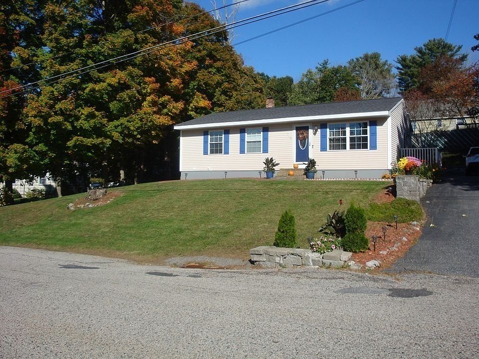 715 Dennison Dr, Southbridge, MA 01550 Zillow