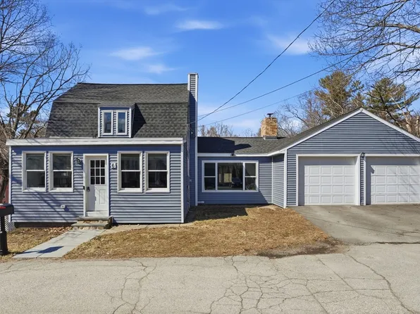 6 Roy Ave, Tyngsboro, MA 01879