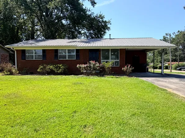 128 E Harris Cir, Corinth, MS 38834