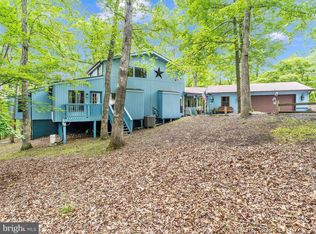 353 Pathfinder Ln, Hedgesville, WV 25427